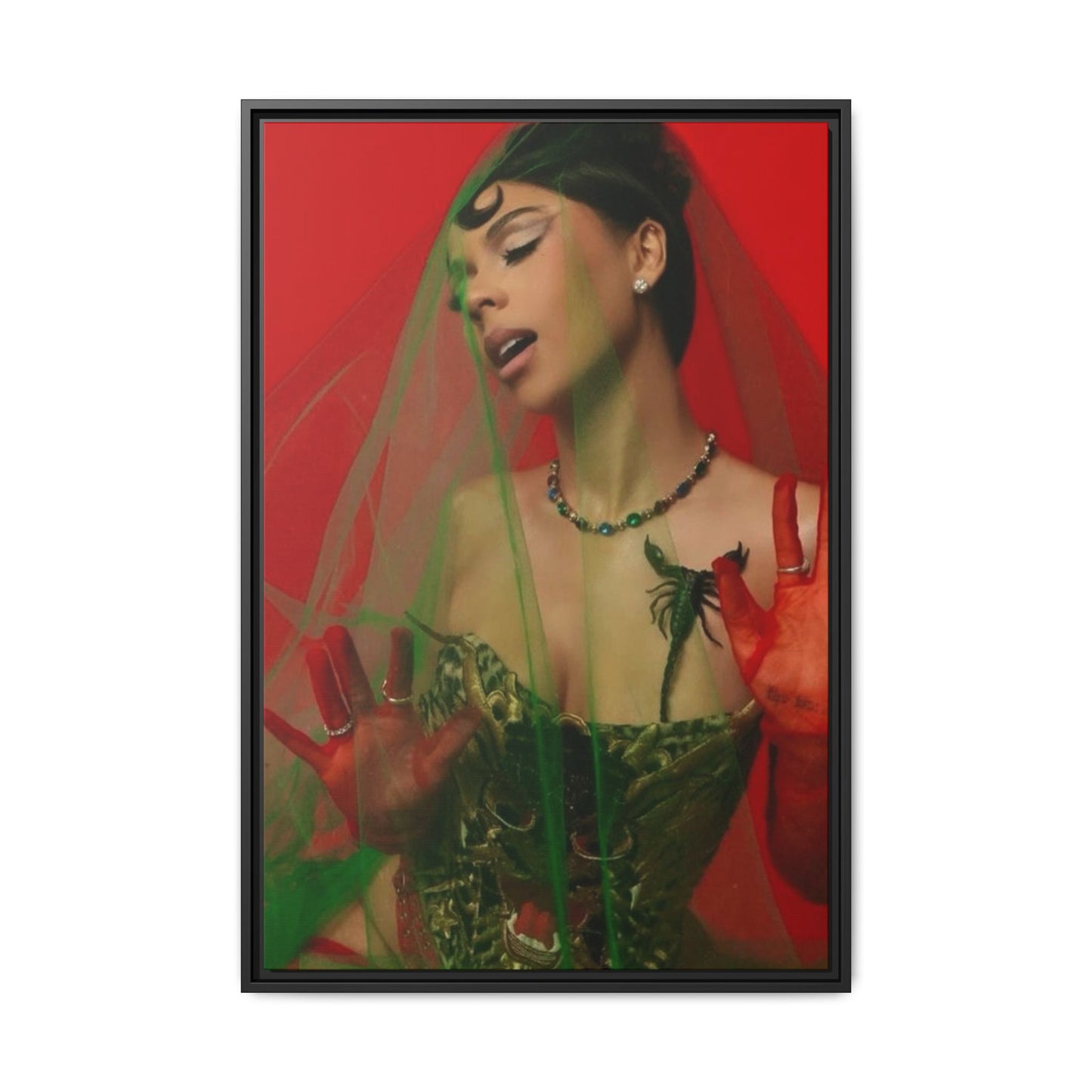 MARIAH CANVAS WITH FRAME