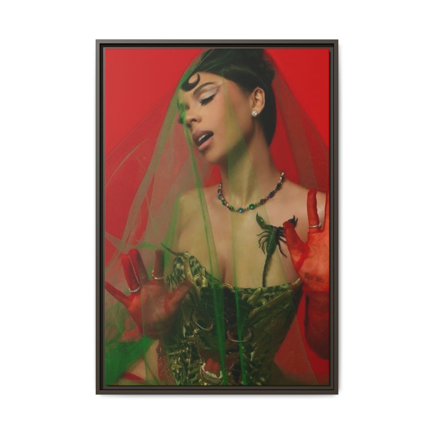 MARIAH CANVAS WITH FRAME