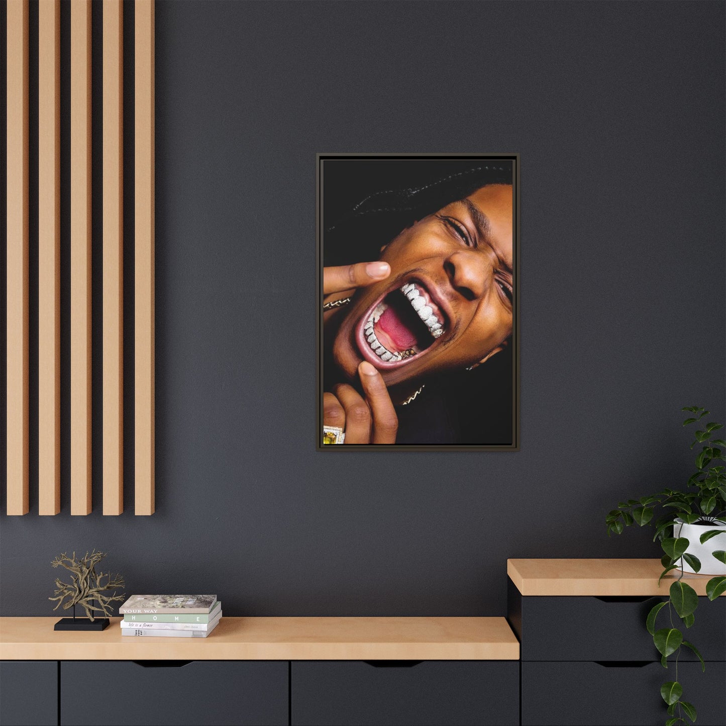 FLACKO CANVAS WITH FRAME