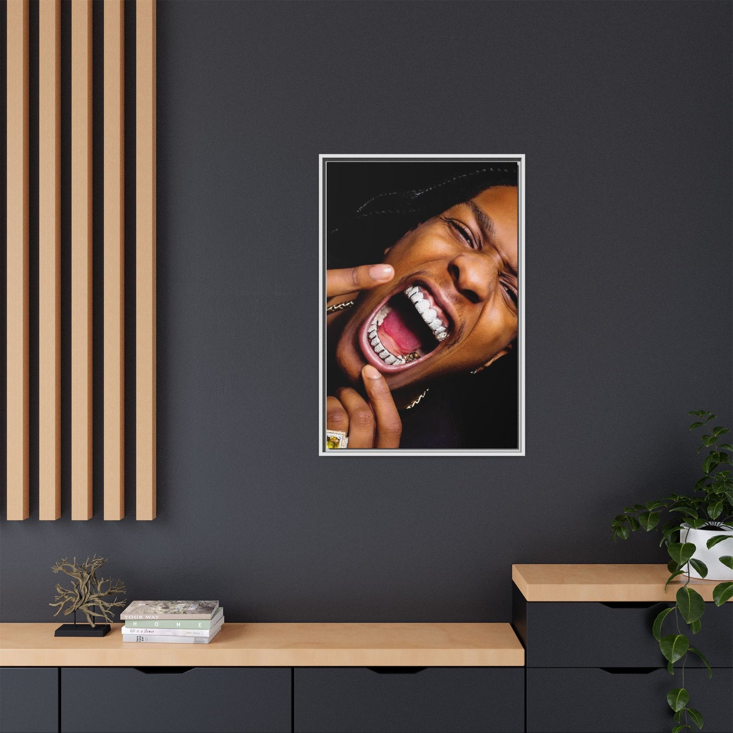 FLACKO CANVAS WITH FRAME