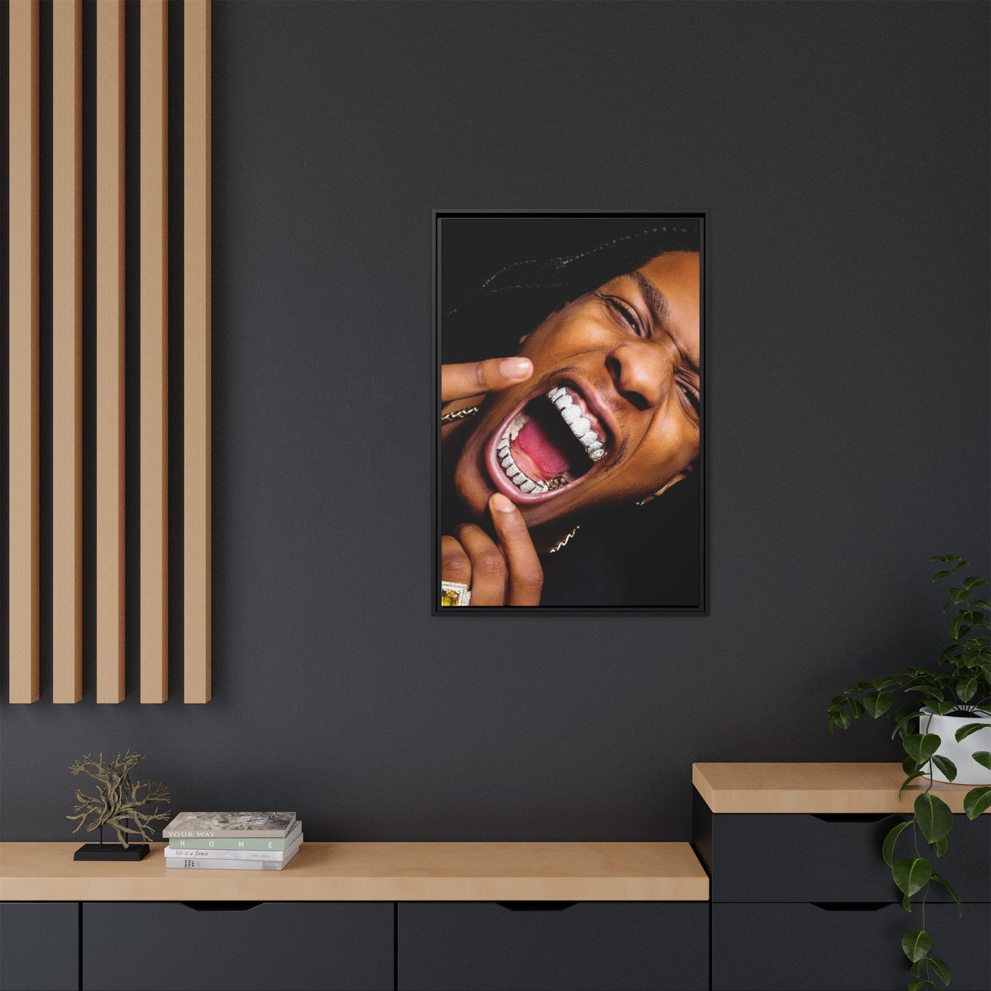 FLACKO CANVAS WITH FRAME