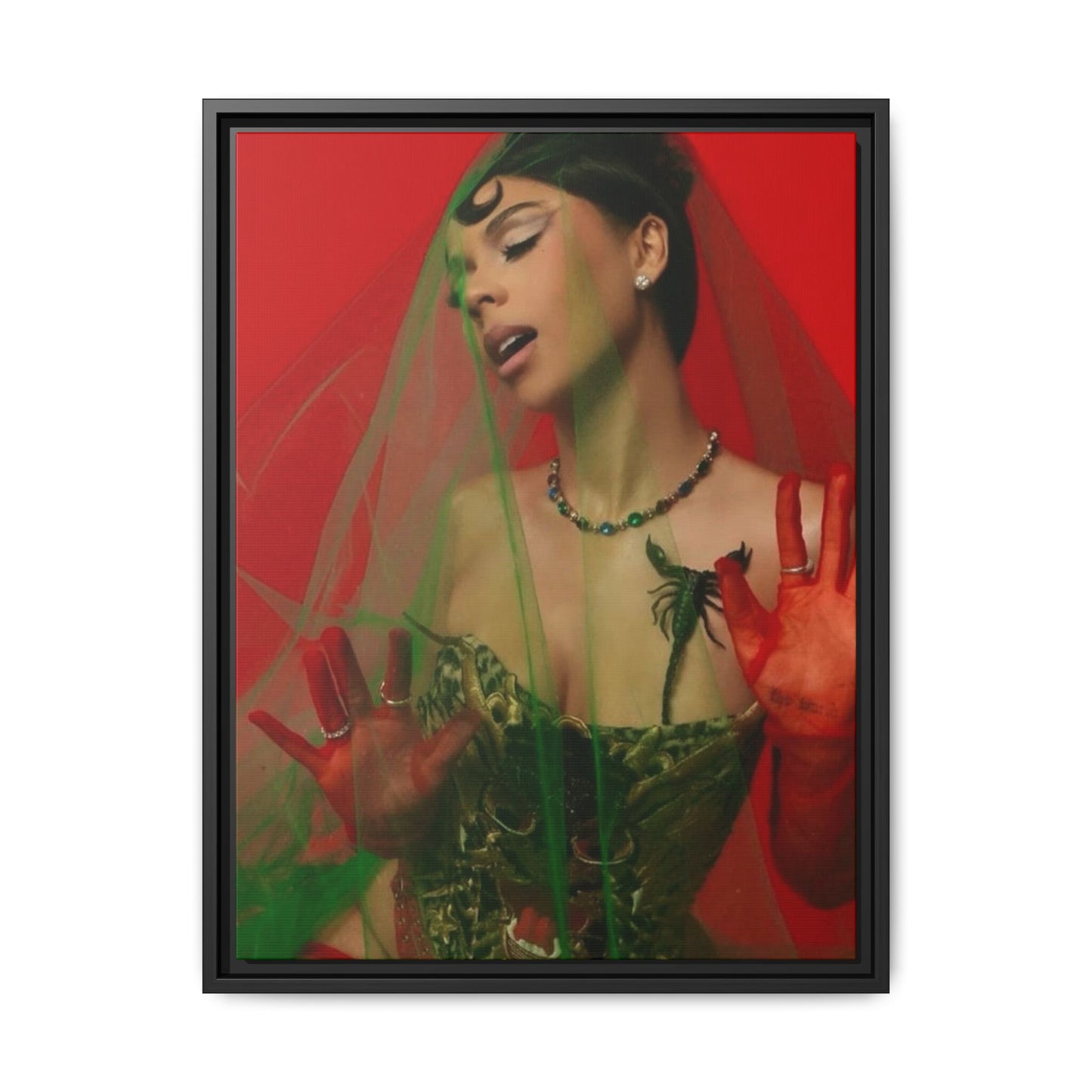 MARIAH CANVAS WITH FRAME
