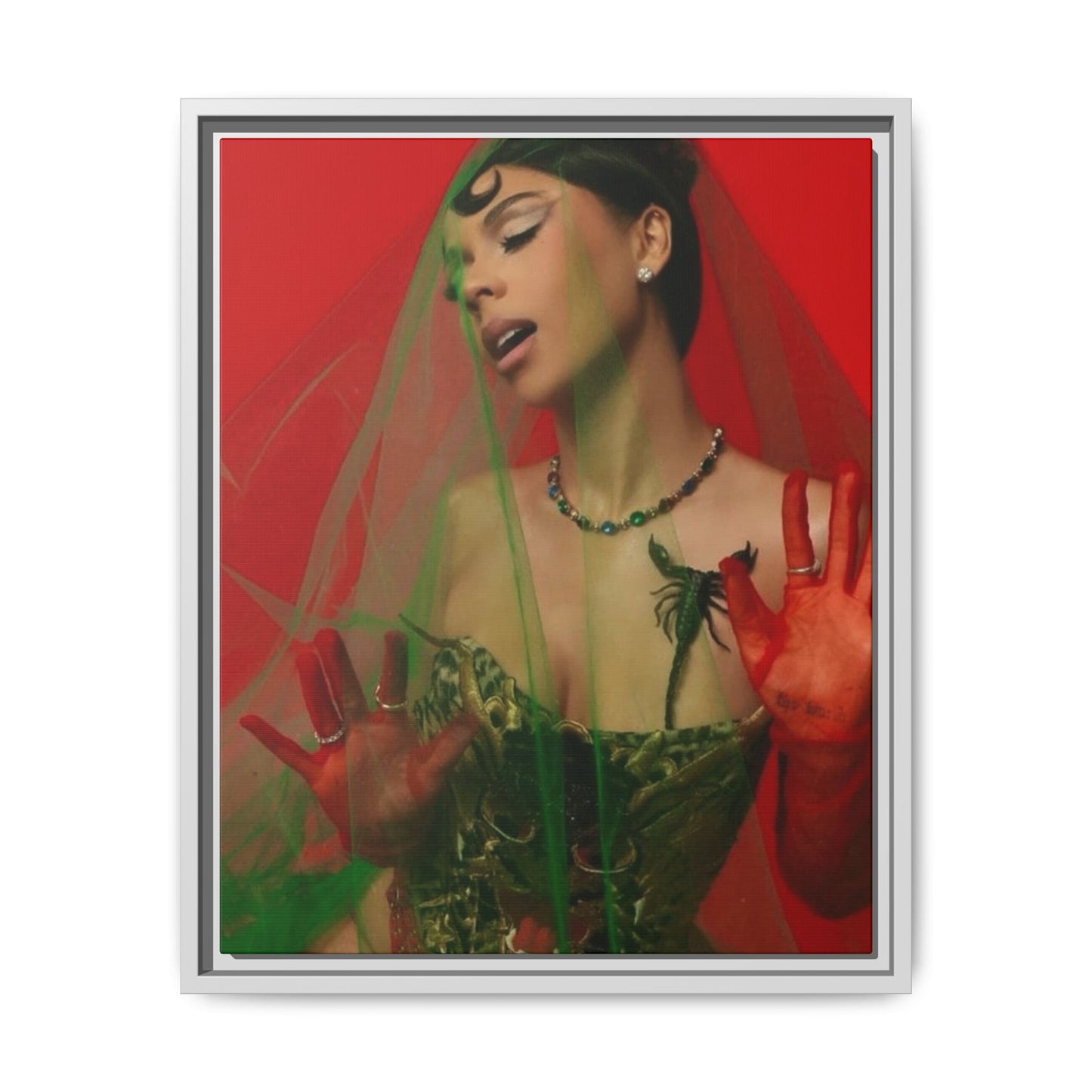 MARIAH CANVAS WITH FRAME